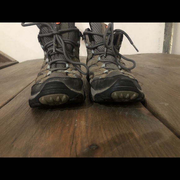 Womens vibram hiking boots - Picture 3 of 8